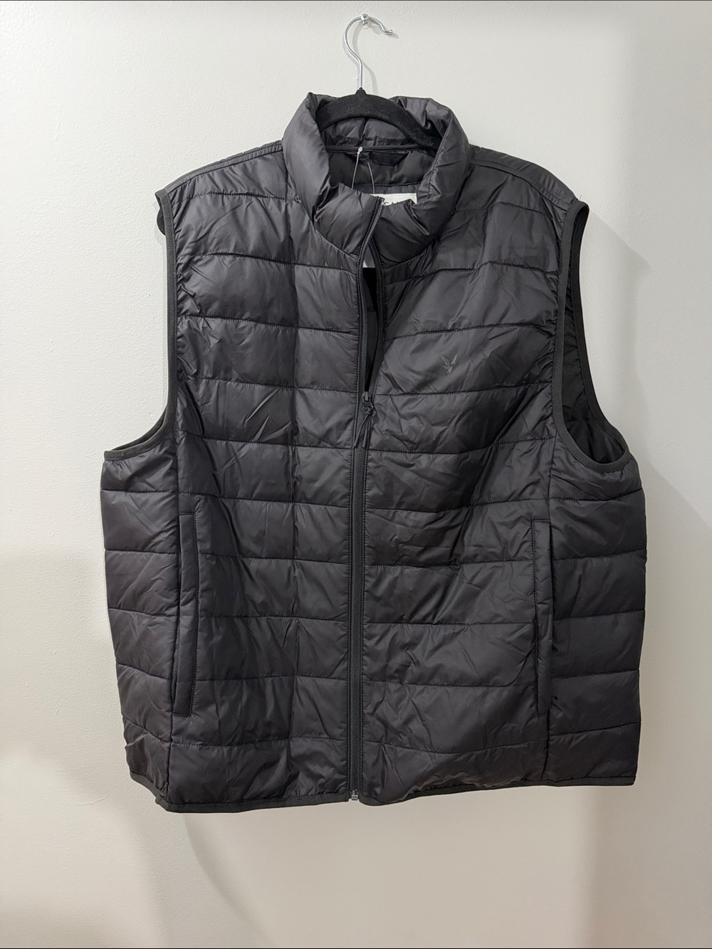 American Eagle Outfitters Quilted Puffer Vest - Black